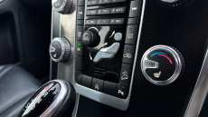 Volvo Xc60 D5 [220] R DESIGN Lux Nav 5dr AWD Geartronic Diesel Estate